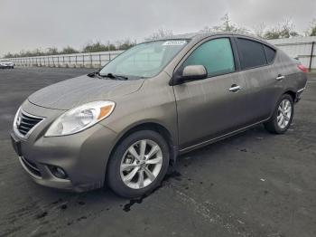  Salvage Nissan Versa