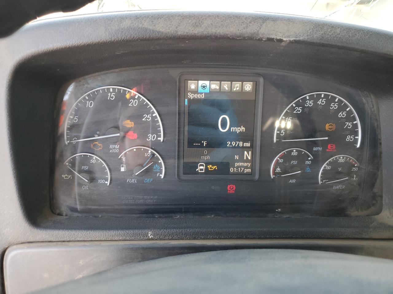 Freightliner M2 106 Medium Duty Image 12