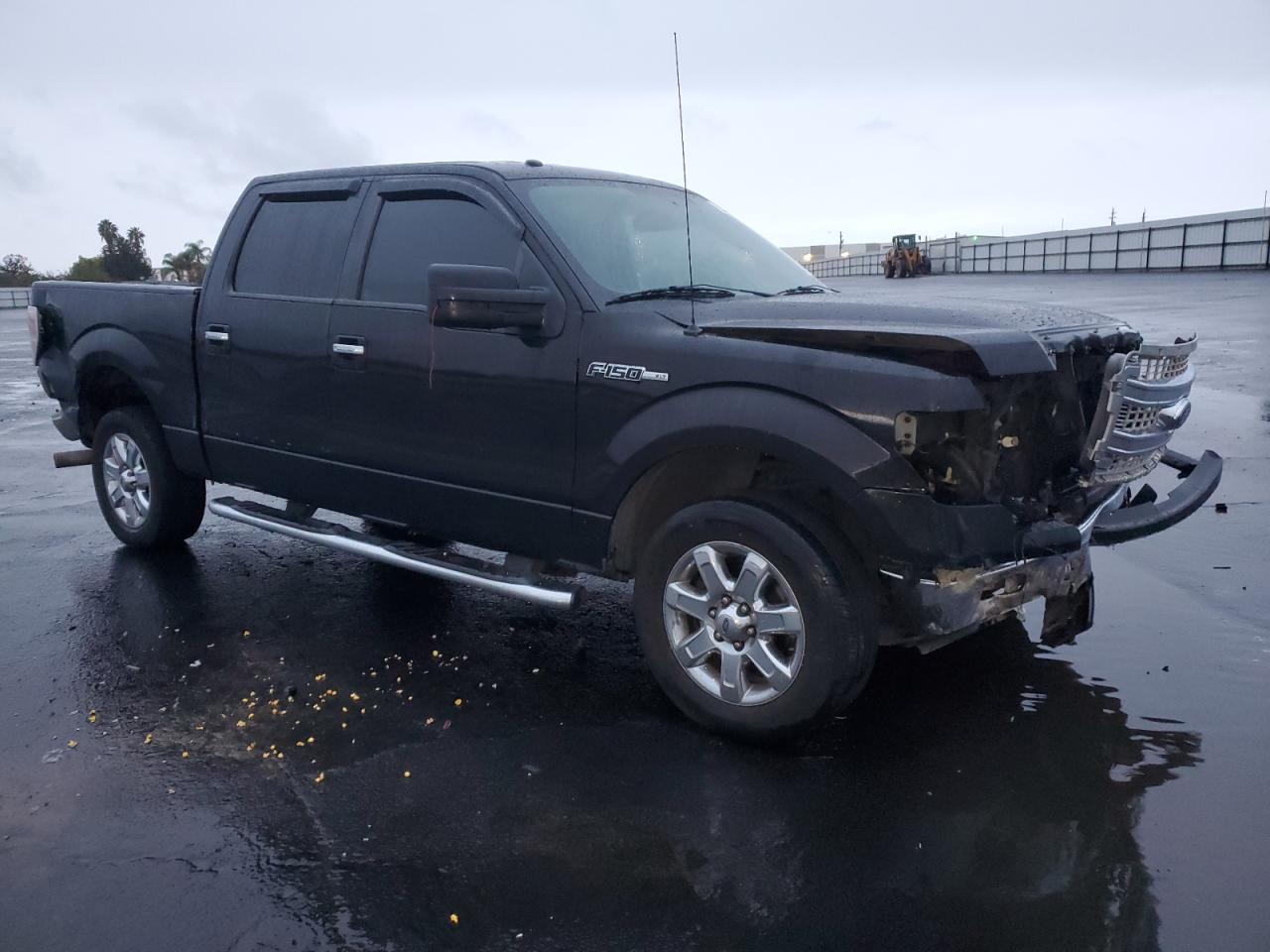 Ford F-150 Supercrew Image 13