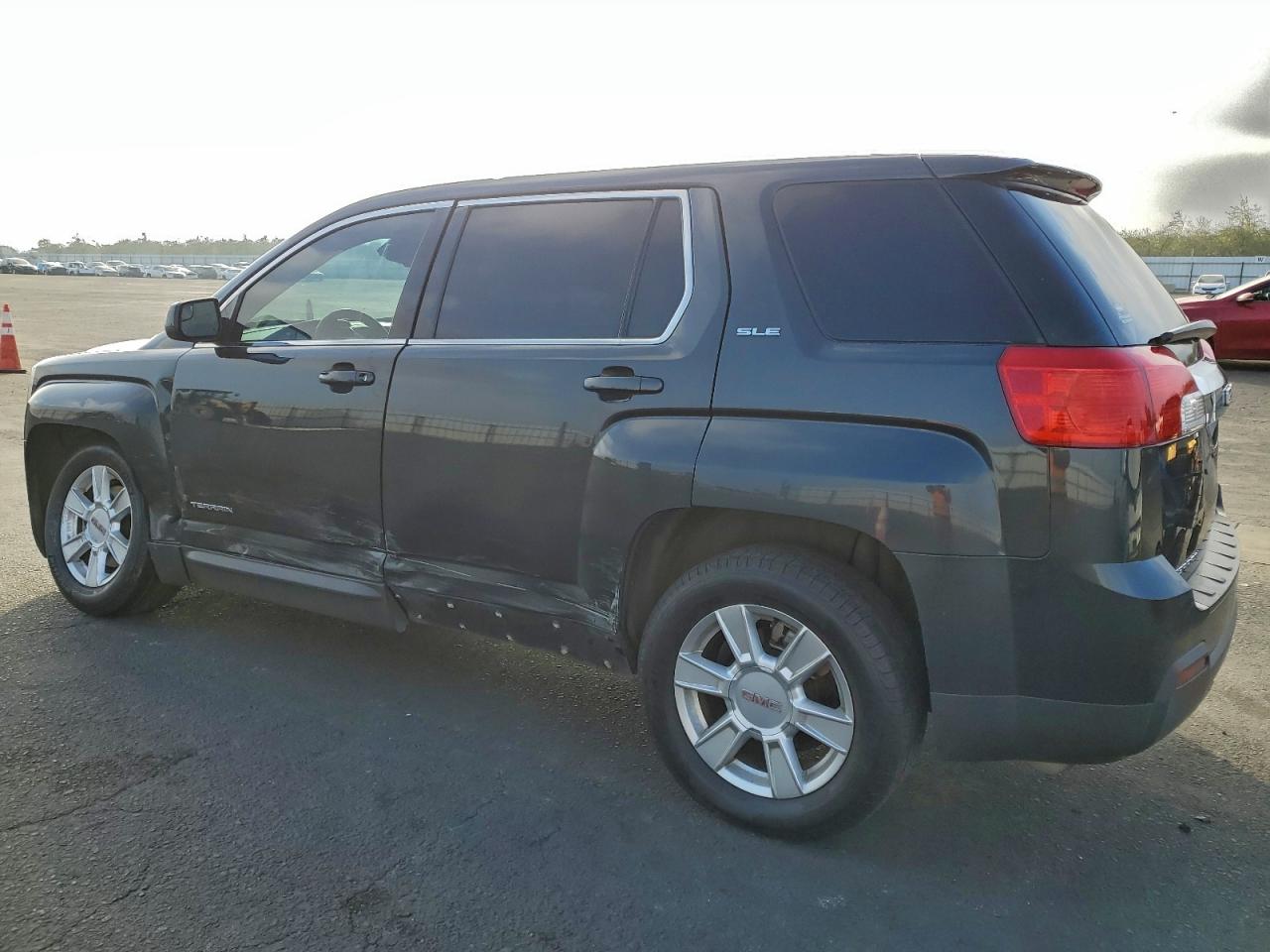 GMC Terrain Sle Image 2