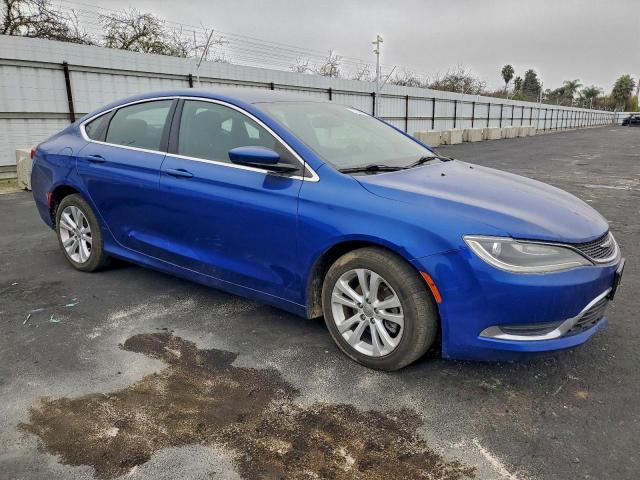 Chrysler 200 Limited Image 4