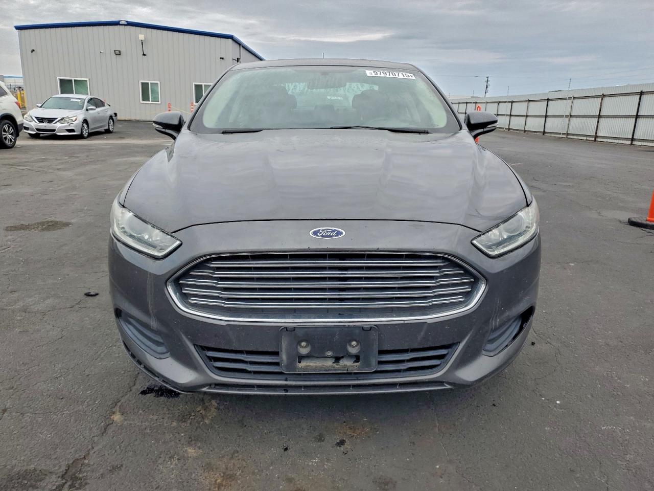 Ford Fusion Se Image 11