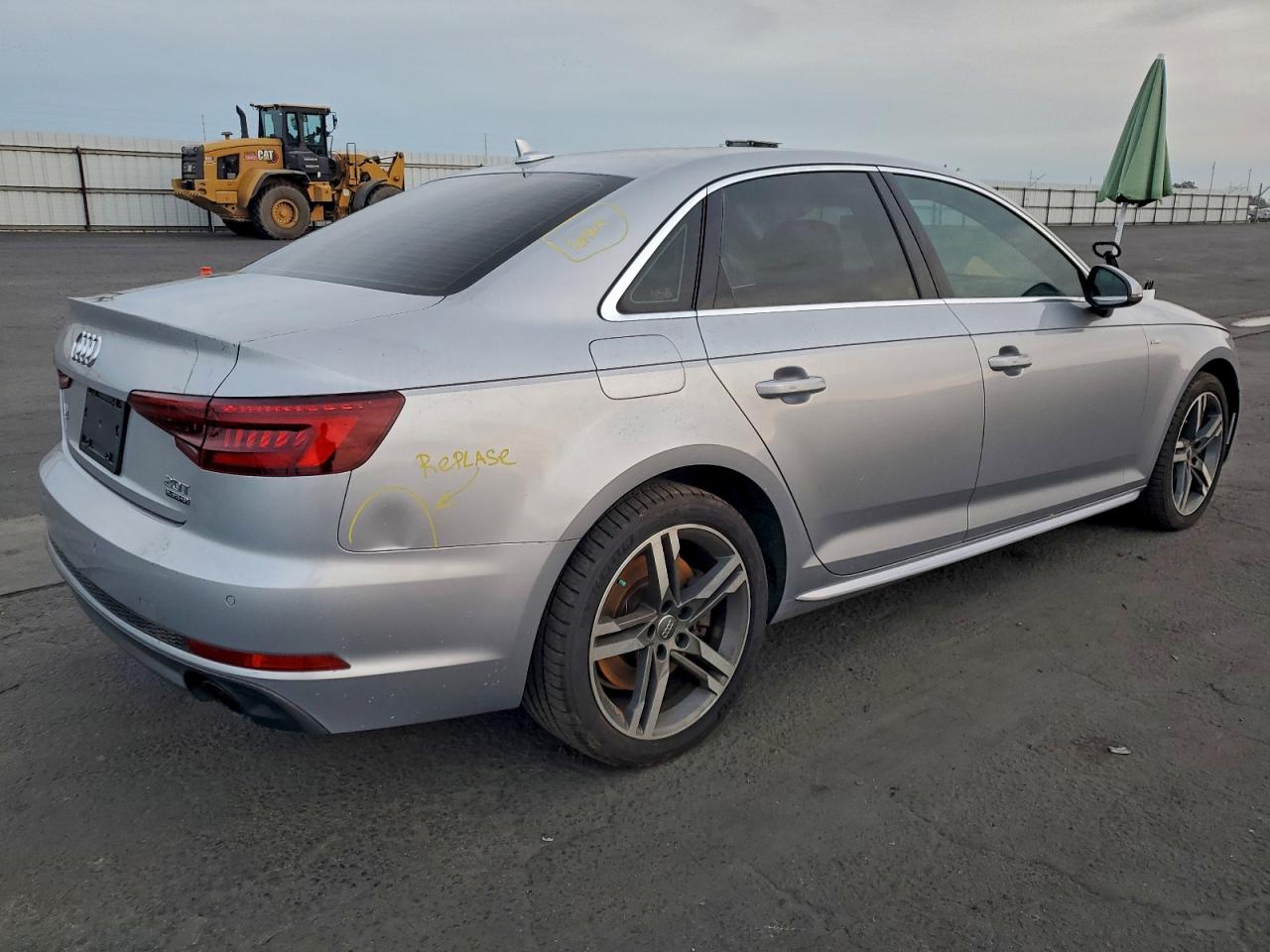 Audi A4 Premium Plus Image 2