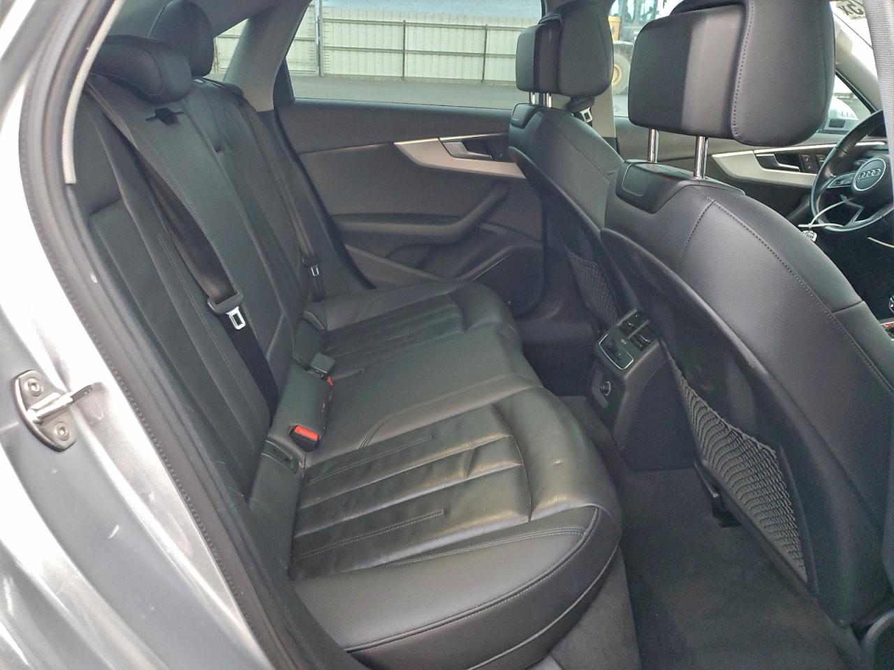 Audi A4 Premium Plus Image 7