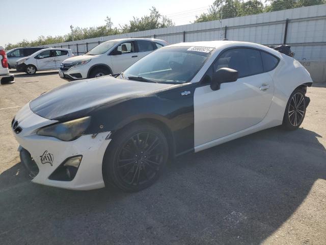  Salvage Toyota Scion