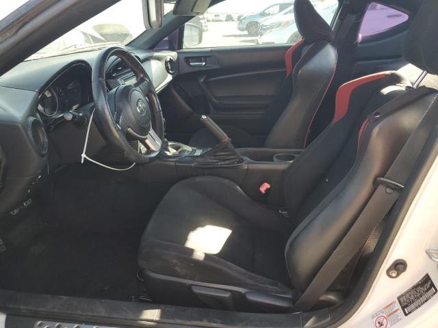 Toyota Scion Image 10