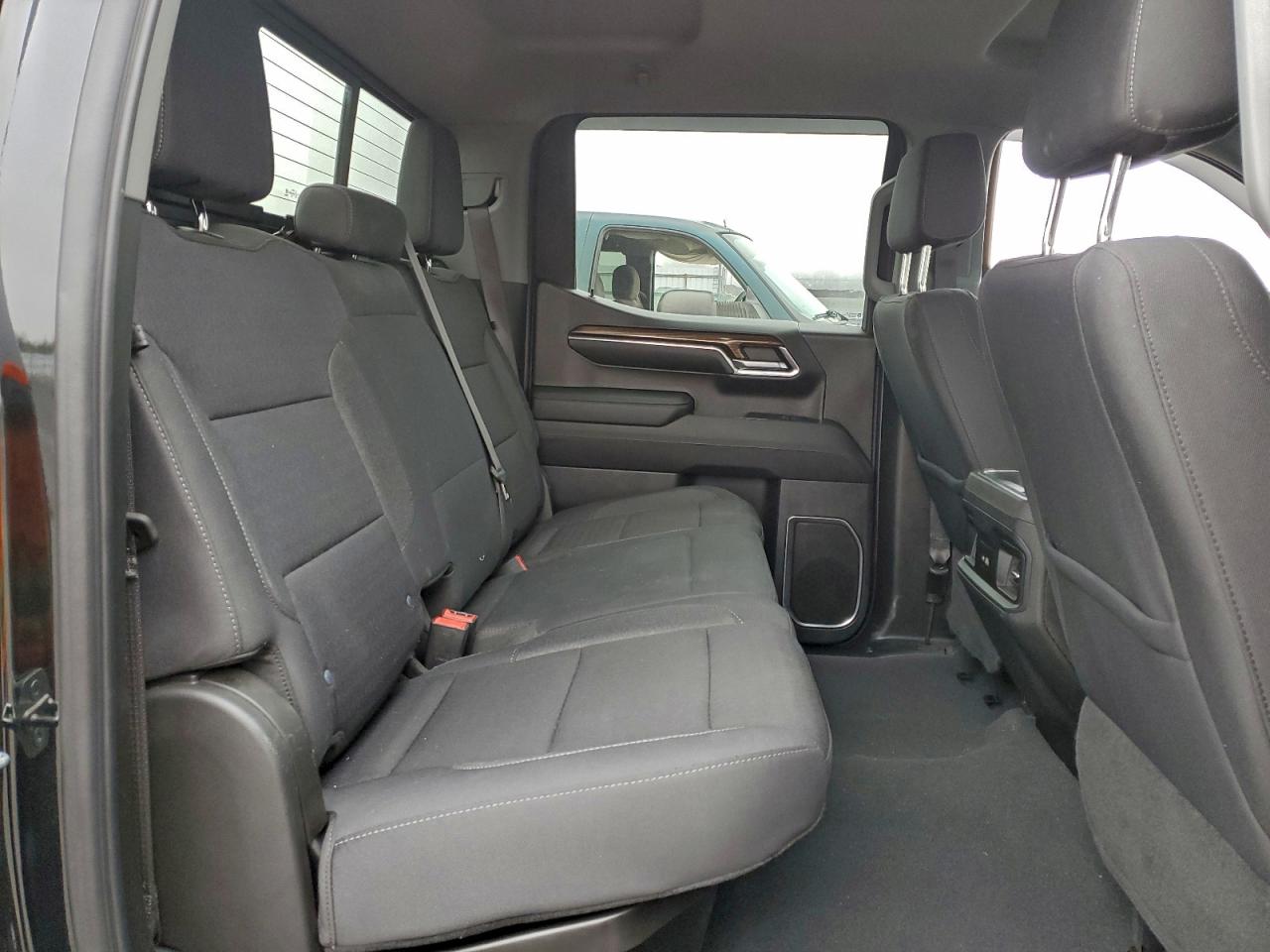 Chevrolet Silverado K1500 Rst Image 10