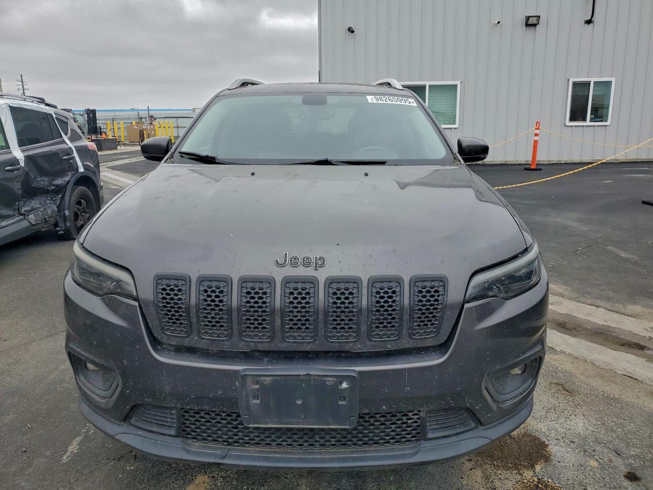 Jeep Grand Cherokee Latitude Plus Image 3