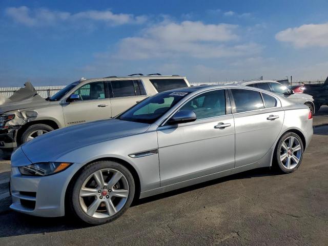  Salvage Jaguar XE