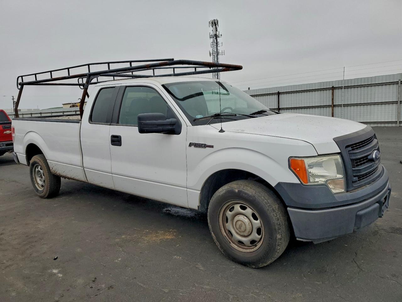 Ford F-150 Super Cab Image 2