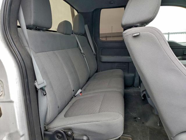 Ford F-150 Super Cab Image 5