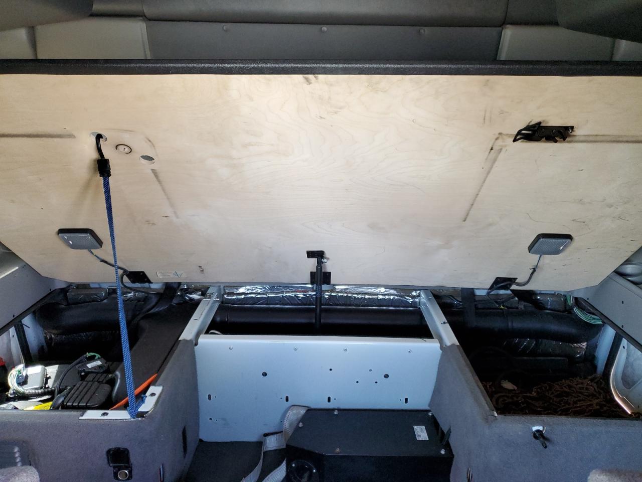 International Lt625 Image 7