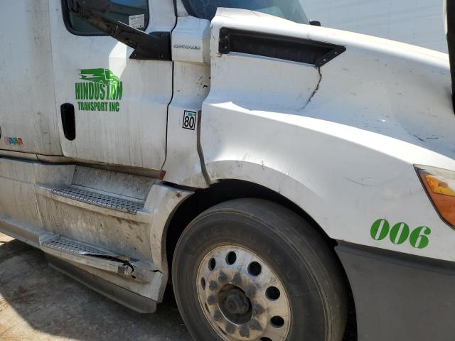 Freightliner Cascadia 1 Image 2