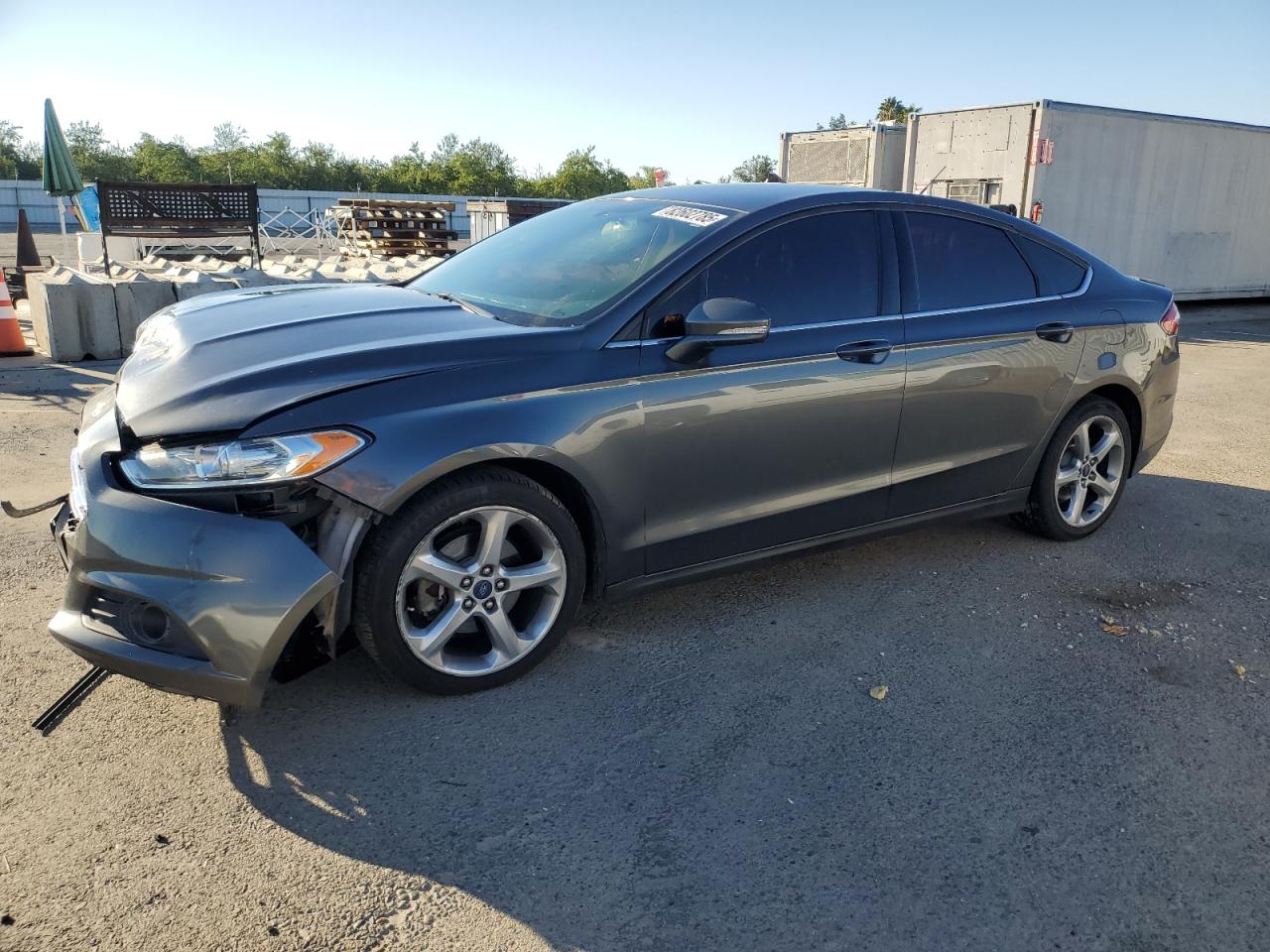 Ford Fusion Se Image 1