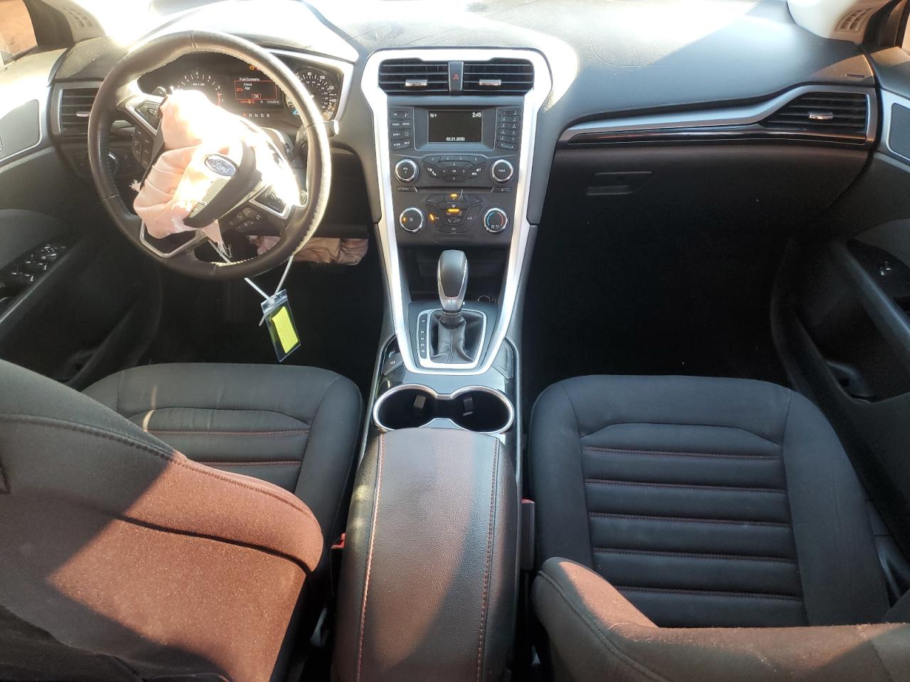 Ford Fusion Se Image 2