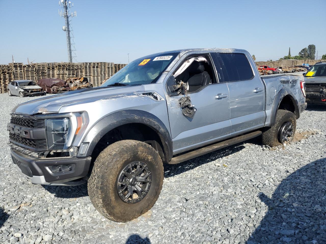 Ford F-150 Raptor Image 1