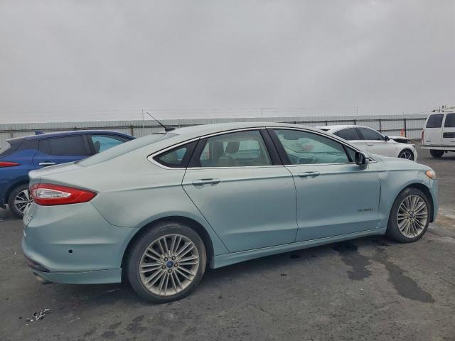 Ford Fusion Se Hybrid Image 3