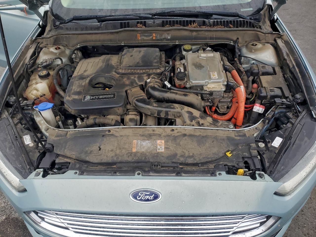 Ford Fusion Se Hybrid Image 6