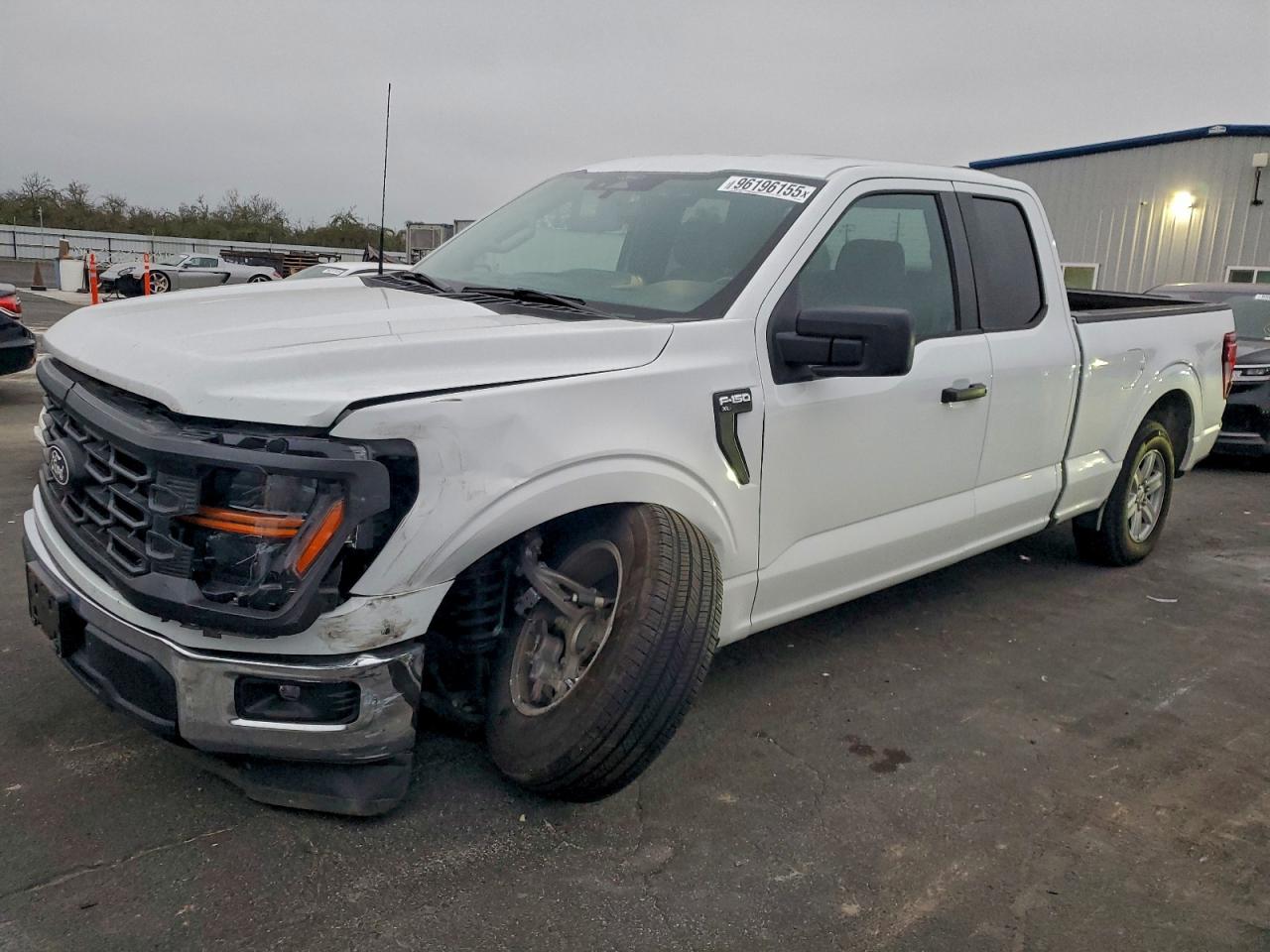 Ford F-150 Xl Image 1