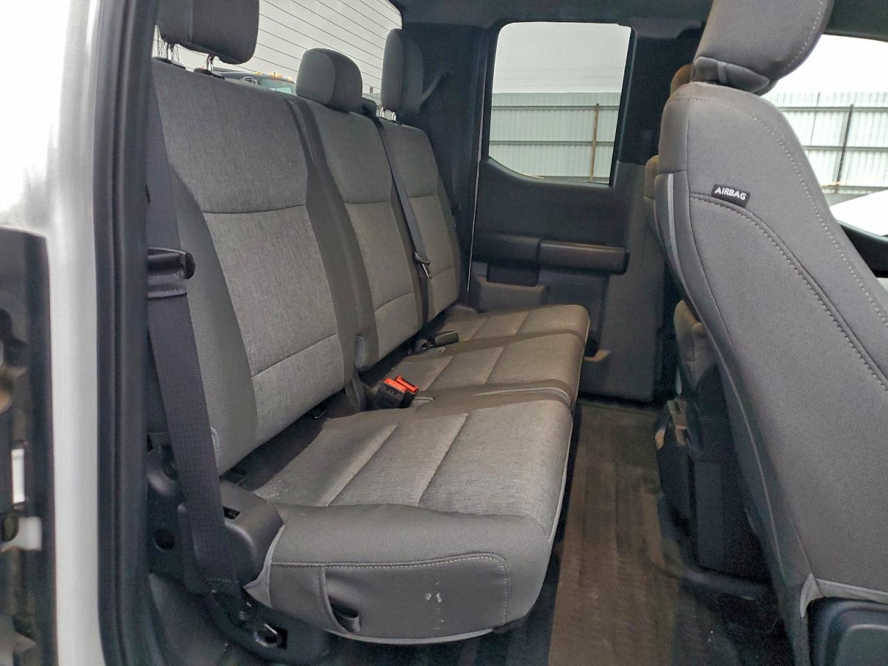 Ford F-150 Xl Image 8