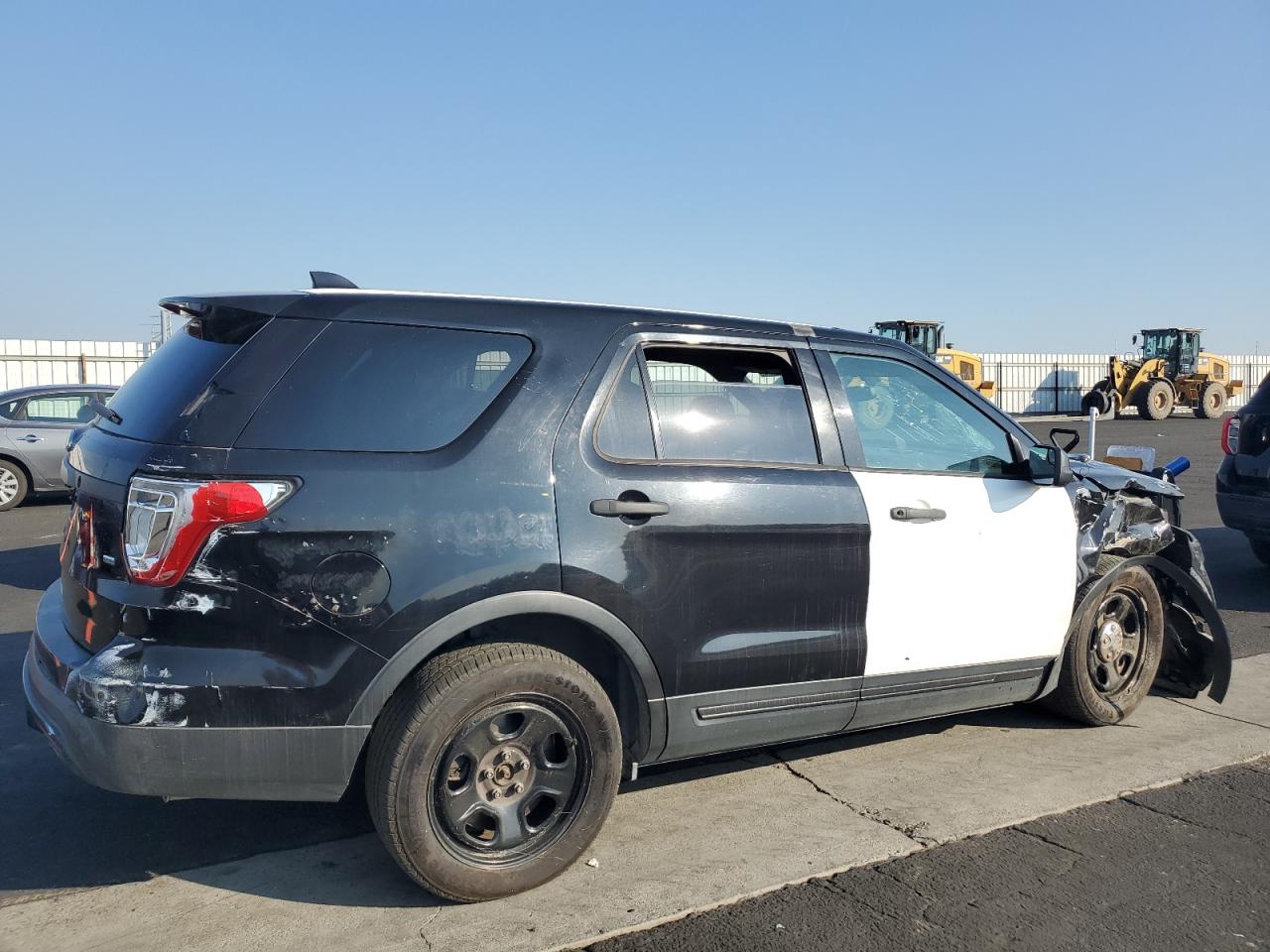 Ford Explorer Police Interceptor Image 10