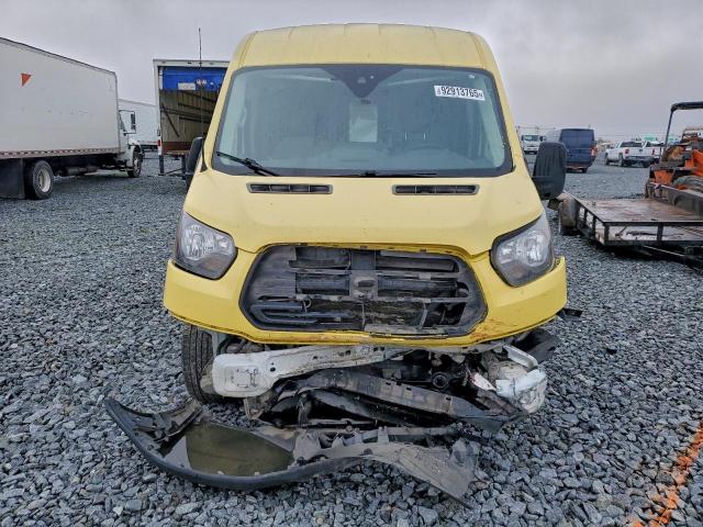 Ford Transit T-250 Image 6