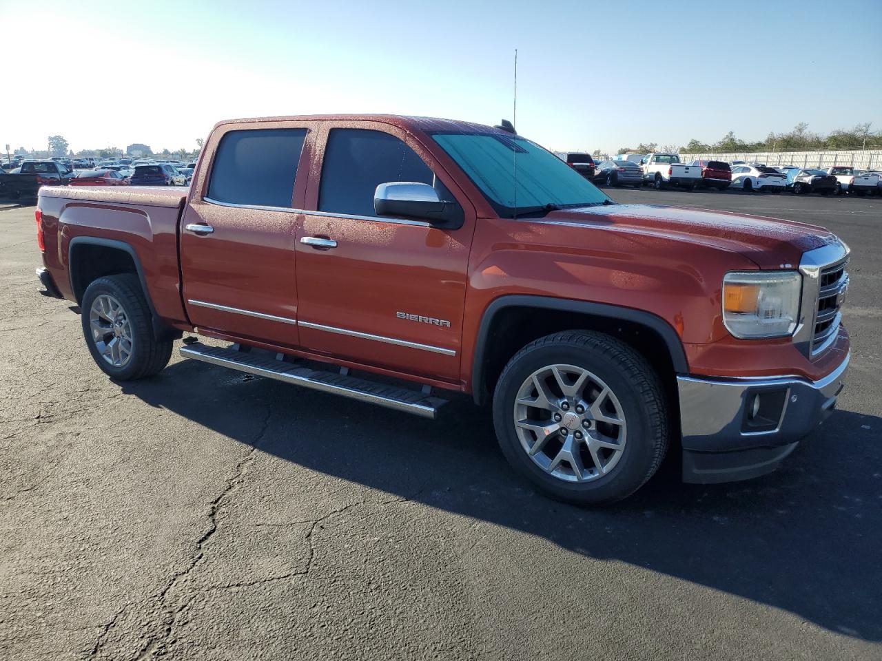 GMC Sierra C1500 Slt Image 3