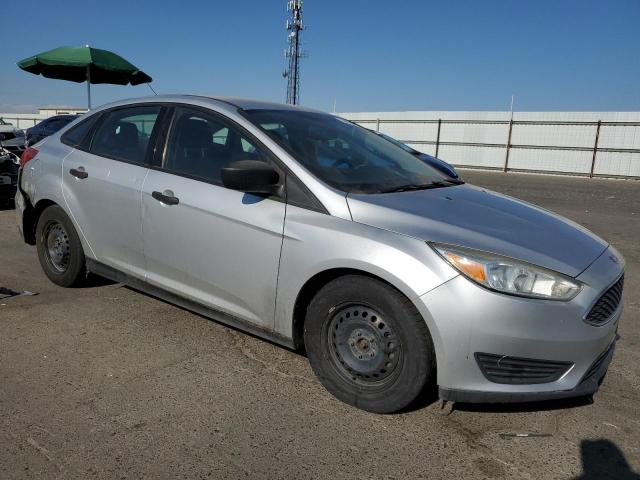 Ford Focus S Image 4