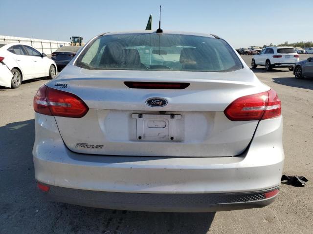 Ford Focus S Image 5