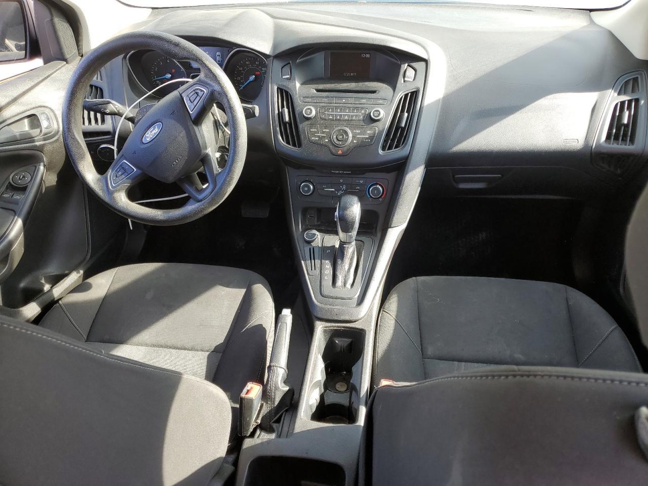 Ford Focus S Image 9