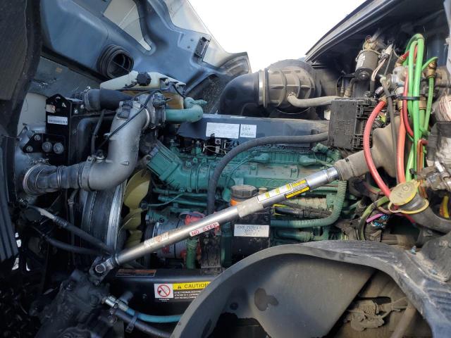 Volvo Vn Vnl Image 10