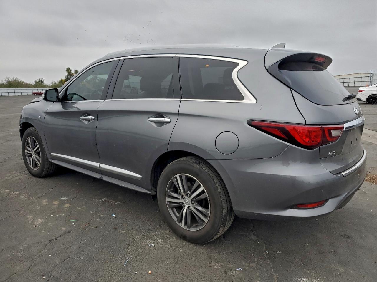 INFINITI Qx Luxe Image 13