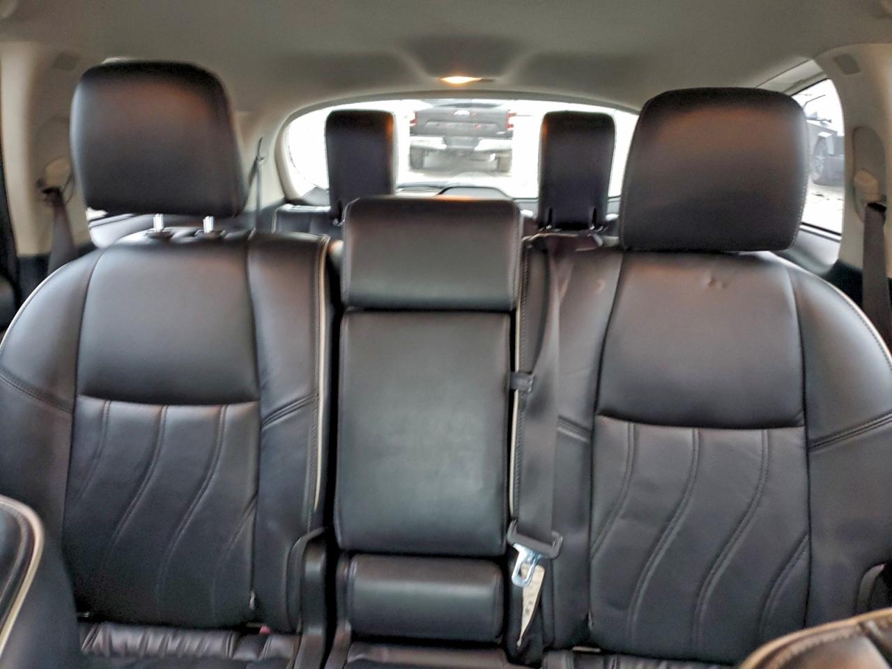 INFINITI Qx Luxe Image 6