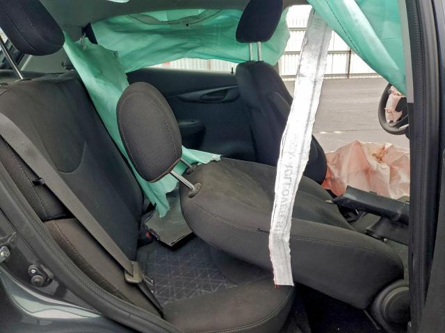 Chevrolet Spark 1lt Image 3