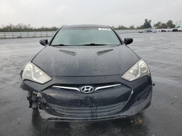 Hyundai Genesis 2.0t Image 10