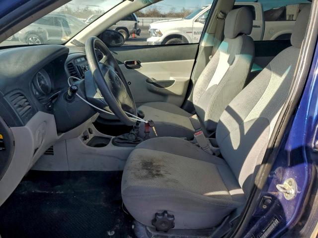 Hyundai ACCENT Gls Image 4