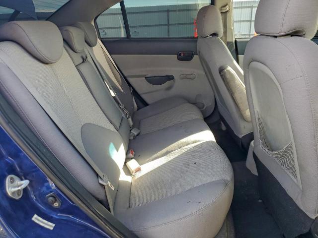 Hyundai ACCENT Gls Image 12