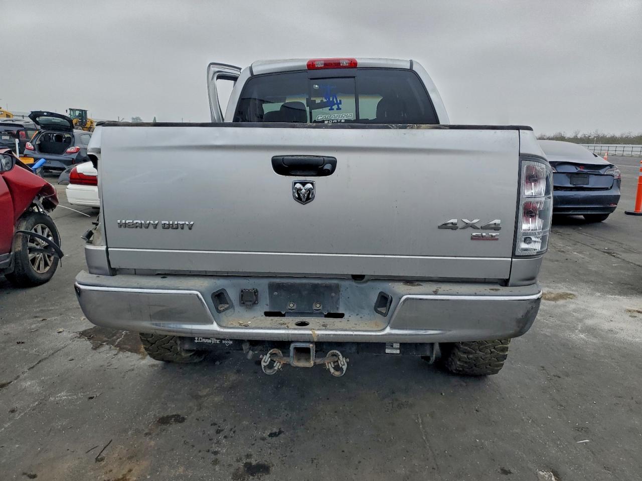 Dodge Ram 2500 St Image 9