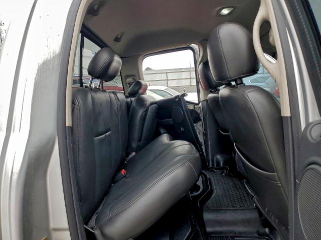 Dodge Ram 2500 St Image 6