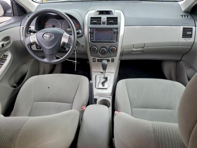 Toyota Corolla Base Image 4