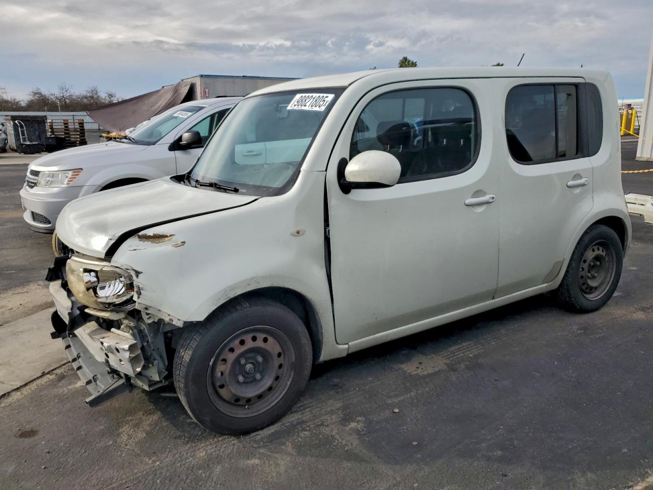 Nissan cube Base Image 1