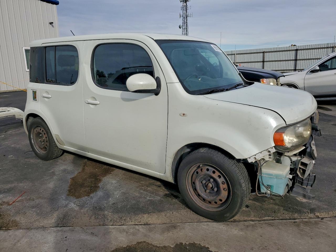 Nissan cube Base Image 7