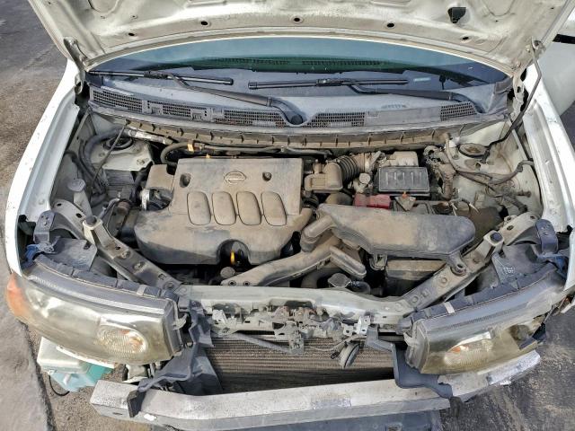 Nissan cube Base Image 11