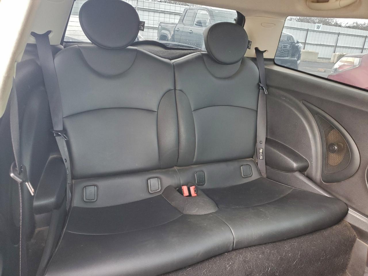 MINI Cooper Image 12