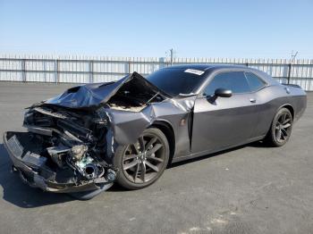  Salvage Dodge Challenger