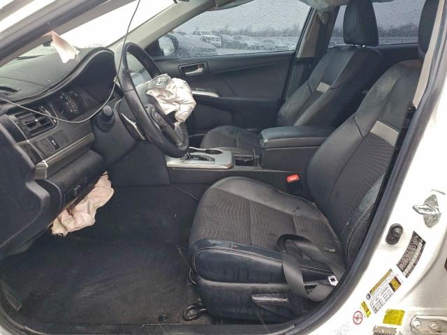 Toyota Camry Base Image 10