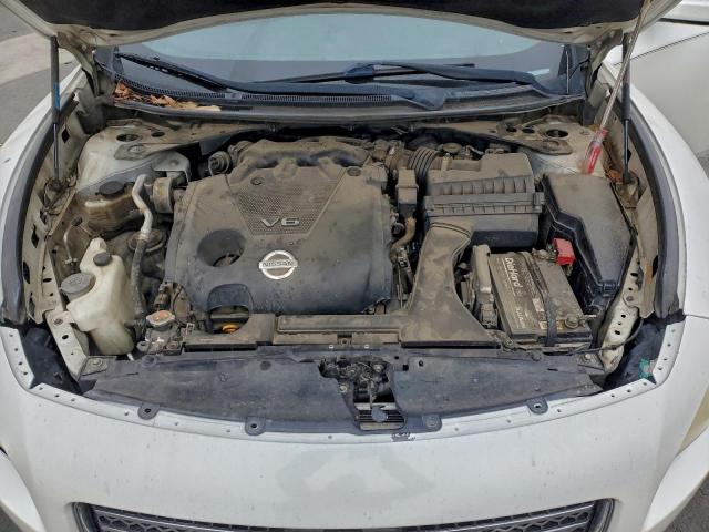 Nissan Maxima S Image 5