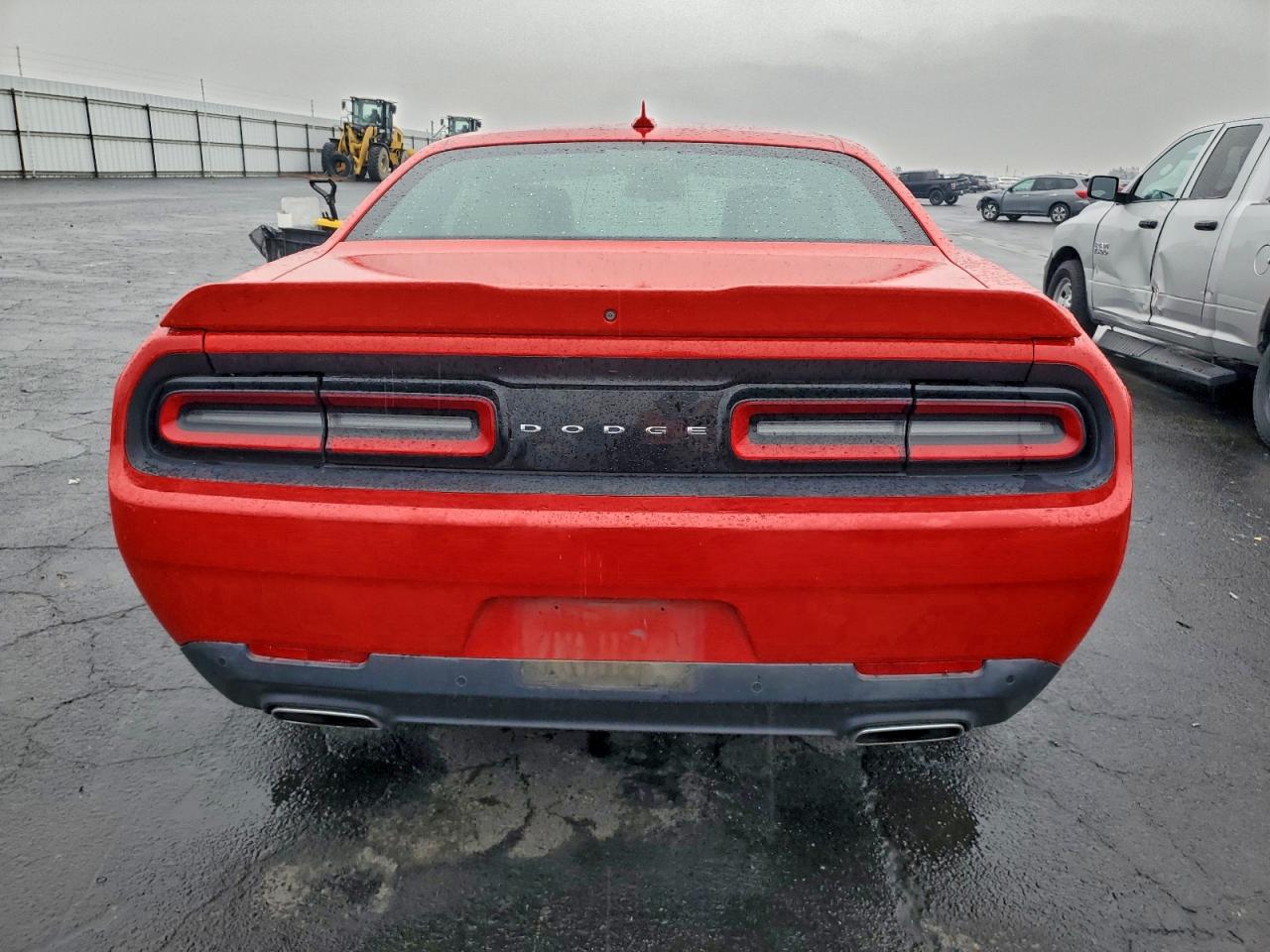 Dodge Challenger Sxt Plus Image 9