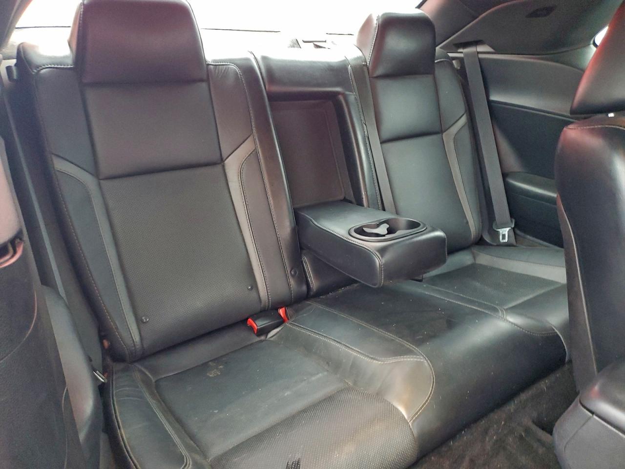 Dodge Challenger Sxt Plus Image 8