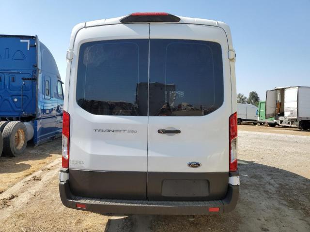 Ford Transit T-250 Image 4